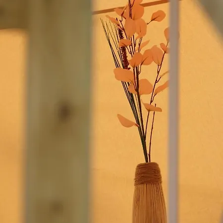 Cort de lux Flore's Garden Glamping *